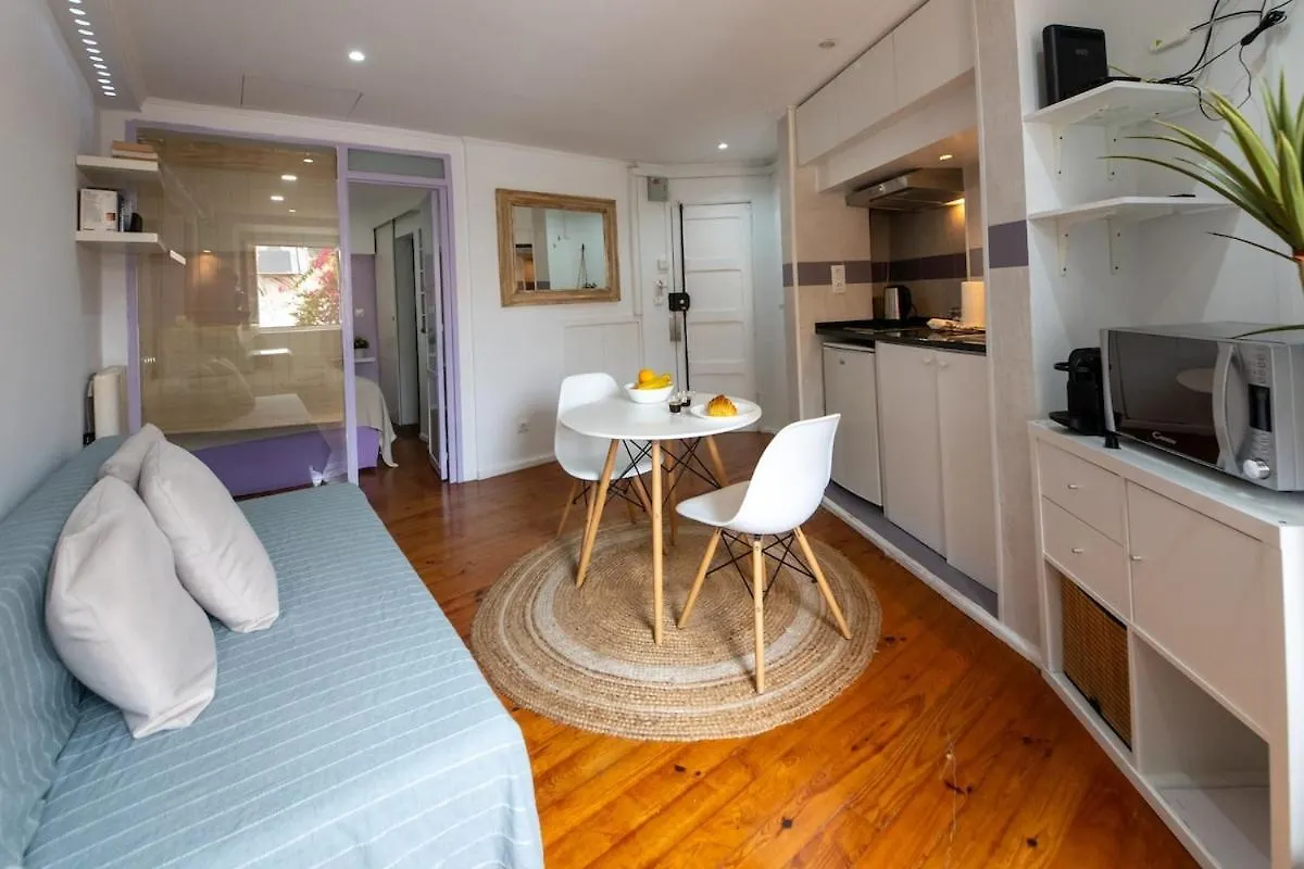 Alfama, The Heart Of Fado - Minutes From Tram 28 Apartment Lisbon