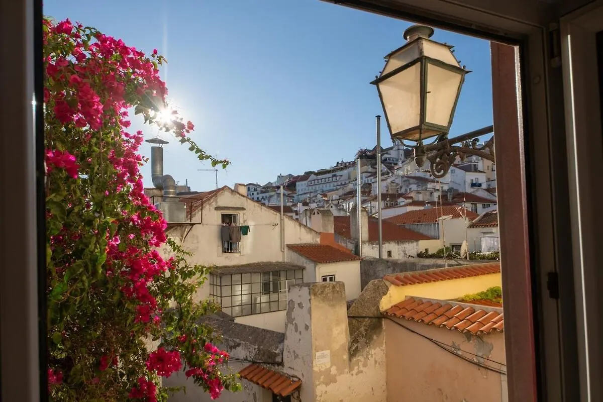 Alfama, The Heart Of Fado - Minutes From Tram 28 Apartment Lisbon 0*,  Portugal